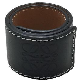 Couro de bezerro LOEWE / Pulseira Slap / Pulseira / Couro / BLK / 001027770 / Em caixa Preto