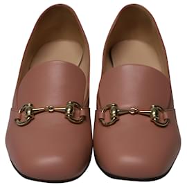 Gucci-Zapatos de salón mocasines con tacón en bloque Horsebit de Gucci en cuero rosa-Rosa