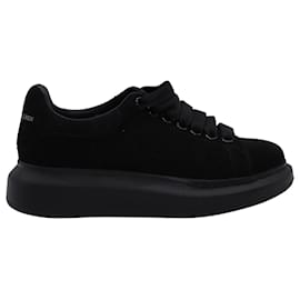 Alexander Mcqueen-Alexander McQueen Oversized Sneakers in Black Suede-Black