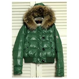 Moncler-Ribete de piel hacia abajo.-Verde