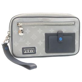 LOUIS VUITTON Monogram Satellite Alpha Clutch Silber M44171 LV Auth knn059 Silber