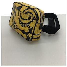 Versace-Bolsa de ombro VERSACE / em couro / amarela / com padrão barroco-Amarelo