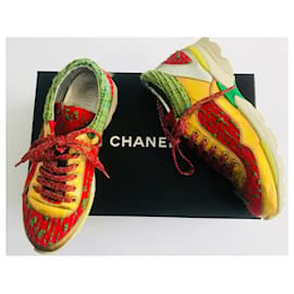 Chanel-Zapatillas de tweed-Roja,Dorado,Verde