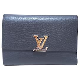 Louis Vuitton-Louis Vuitton Capucines-Navy blue
