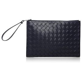 Pochette en cuir intrecciato noir Bottega Veneta Noir