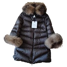 Moncler-MONCLER CANTINS PIUMINO MEZZA LUNGHEZZA CON CAPPUCCIO.-Castagno