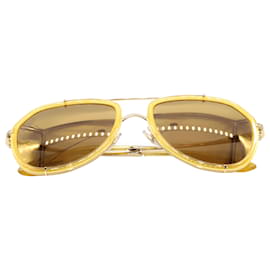 Dolce & Gabbana-Dolce & Gabbana Mirror Griffe Sunglasses in Yellow Metal -Yellow
