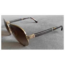 Chanel-lunettes de soleil aviateur-Bijouterie dorée