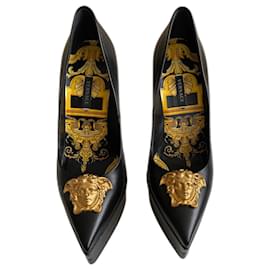 Versace-Heels-Black