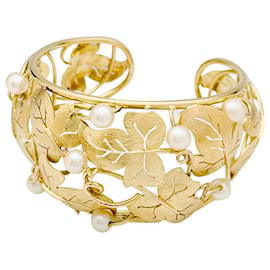 inconnue-Ivy leaves bracelet in yellow gold and pearls.-Other