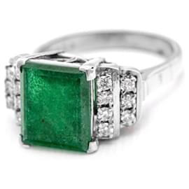 Autre Marque-Ring with emerald and diamonds in platinum-Grey