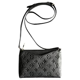 Louis Vuitton-Pallas-Black