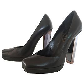 Yves Saint Laurent YSL Tripon heel with triangular mirrored heel Black