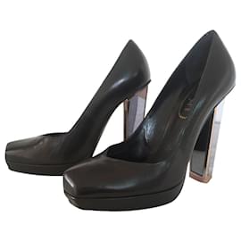 Yves Saint Laurent-YSL Tripon heel with triangular mirrored heel-Black