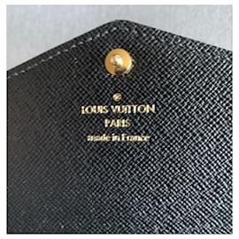 Louis Vuitton-Sarah Wallet-Outro