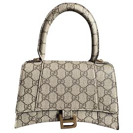 Gucci x Balenciaga A bolsa de ampulheta do Projeto Hacker Outro