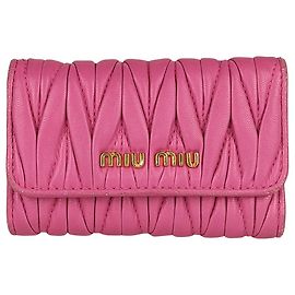 Miu Miu gesteppter Schlüsselanhänger Pink