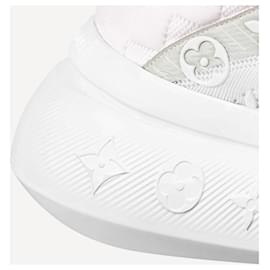 Louis Vuitton-LV Show Up trainers-White