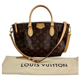 Louis Vuitton-Bolsa de mão de lona com monograma LOUIS VUITTON TURENNE PM-Marrom