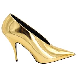 Stella Mc Cartney-Stella McCartney Pointed Toe Pumps in Gold Faux Patent Leather-Golden,Metallic