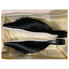 Fendi-Mules-Black