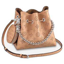 Borsa a secchiello Louis Vuitton Bella in pelle Mahina marrone Marrone