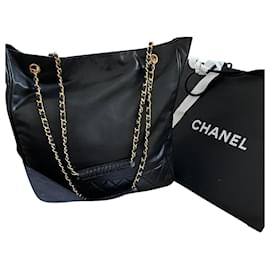 Chanel-Grande saco de compras-Preto,Gold hardware