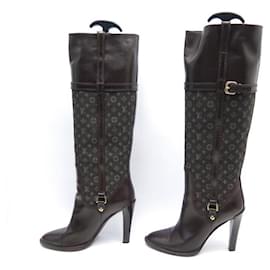Botas Louis Vuitton occasione - Joli Closet
