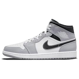 Nike-Air Jordan 1 Mid Light Smoke Grey-Grey