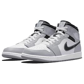 Nike-Air Jordan 1 Mittelhelles Rauchgrau-Grau