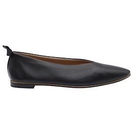 Bottega Veneta Bailarinas con punta de almendra en cuero negro Negro