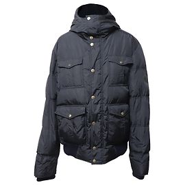 Gucci Pufferjacke mit vier Taschen aus blauem Polyamid Blau