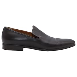 Gucci-Gucci G-Logo Embellished Loafers in Brown Leather-Brown