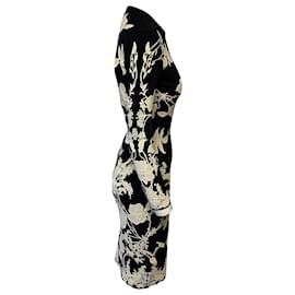 Alexander Mcqueen-Alexander Mcqueen Floral Jacquard Knit Midi Dress in Black Viscose-Black