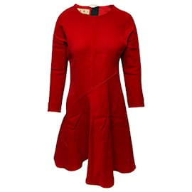 Marni-Vestido de manga larga con dobladillo acampanado en seda roja de Marni-Roja