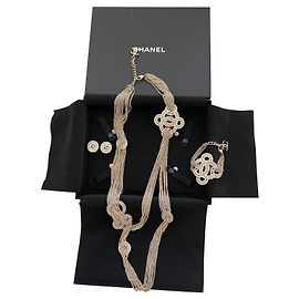 Superbo bracciale collana collana Chanel e orecchini Gold hardware