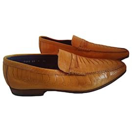 Santoni-santoni ostrish flats-Other
