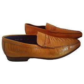 santoni appartamenti di struzzo Altro