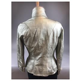 Louis Vuitton-Louis VUITTON: talla de chaqueta 36 Coleccionista-Dorado