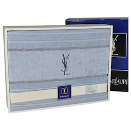 Toalla de playa de algodón de hombre Yves Saint Laurent 140 cm x 190 cm Azul claro