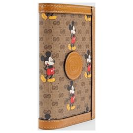 Gucci-Gucci x Disney passport cover new-Beige