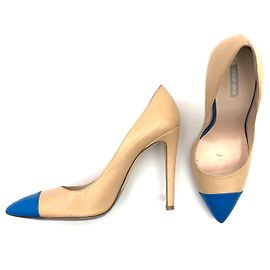 Giorgio Armani pumps in beige leather with blue tips White Cream