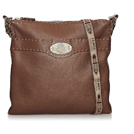 Fendi-Sac bandoulière en cuir marron Selleria Fendi-Marron
