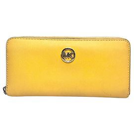 Cartera de Michael Kors Amarillo