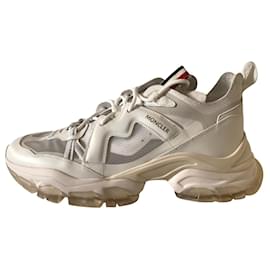 Moncler-Moncler White Leave no Trace sneakers-White