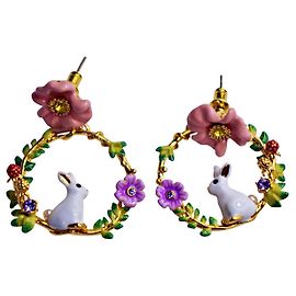 Les Nereides Pendientes conejitos con flores Multicolor