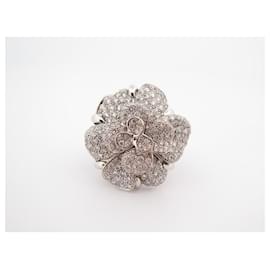 Chanel-CHANEL CAMELIA T RING55 in white gold 18k and diamonds 3.45CT GOLD DIAMONDS RING-Silvery