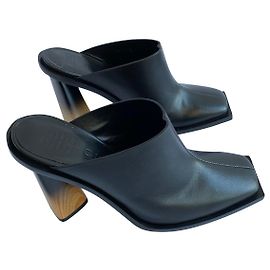 Givenchy tamancos Preto