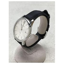 Burberry-BURBERRY Quartz watch / analog / nylon / SLV / BLK / SS-Black