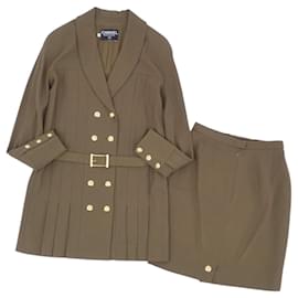 Chanel-*[Used] Vintage Chanel Suit Setup Coco  Mark Button Ladies Jacket Skirt Khaki (olive) Size 34 (S equivalent)-Khaki